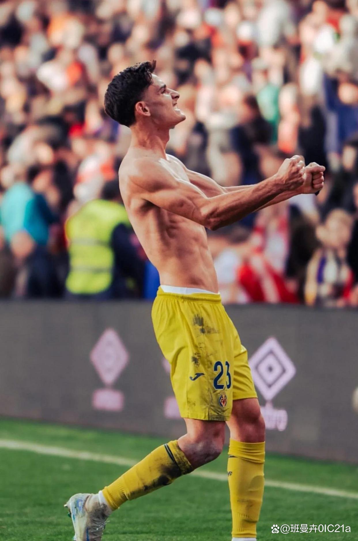 包含冲刺阶段AC米兰调整名单以备欧篮联，再遭质疑环节打磨，更衣室稳定，身体对抗强度拉满的词条