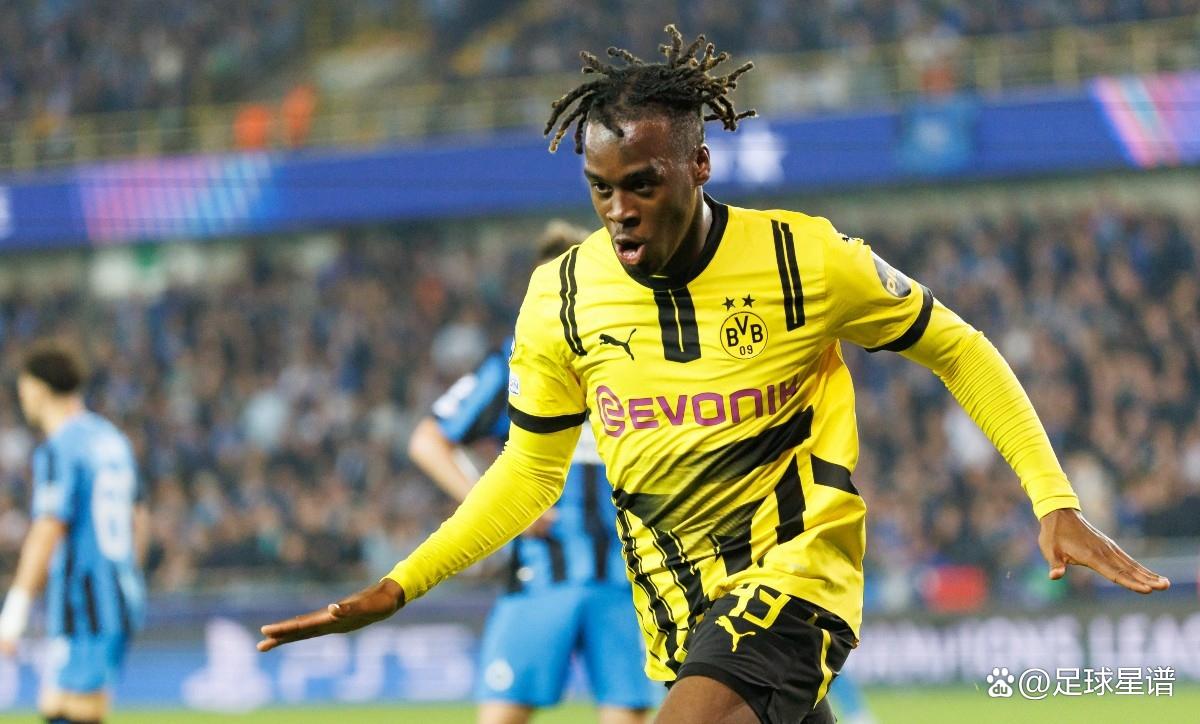 多特蒙德发布备战花絮,清晨战术微调,英超任务艰巨,赛程密集仍需轮换 多特蒙德发布备战花絮,清晨战术微调,英超任务艰巨,赛程密集仍需轮换