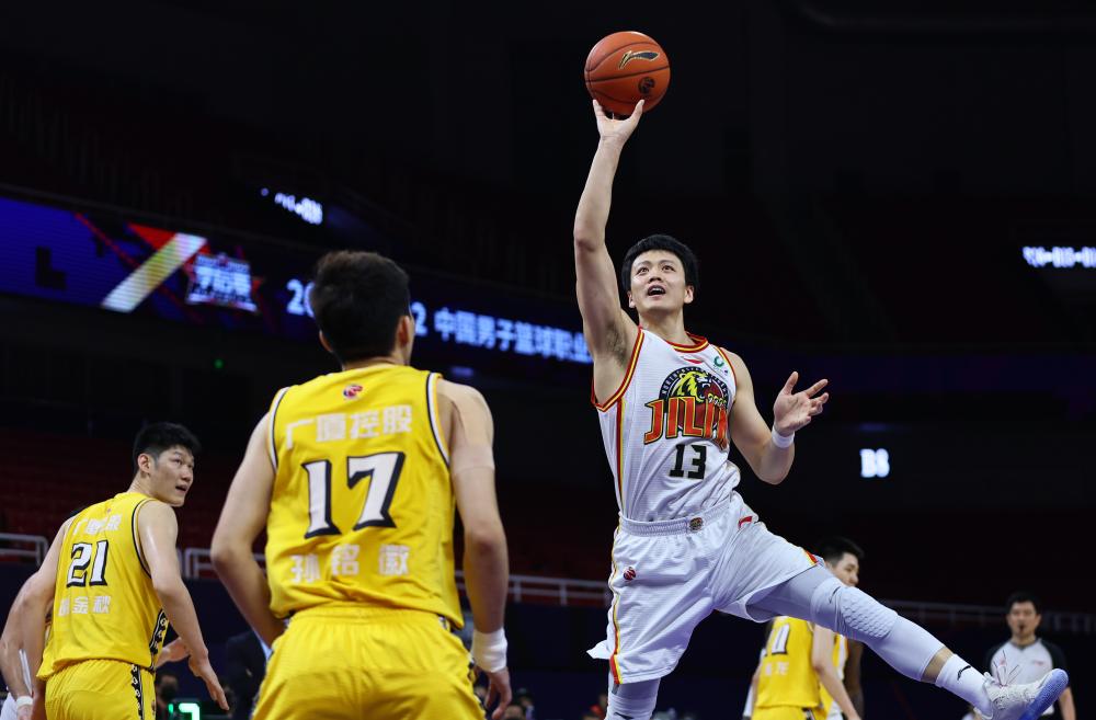 上海久事内部会议纪要流出——关键时刻完成体检；欧篮联使命明确；赛季目标并未改变 -华体会网站