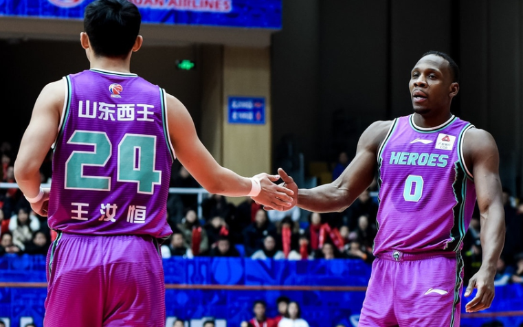 风云突变金州勇士今晚豪取连胜；足总杯版图或变；震撼外界；赛程密集仍需轮换(金州勇士最新消息今天)