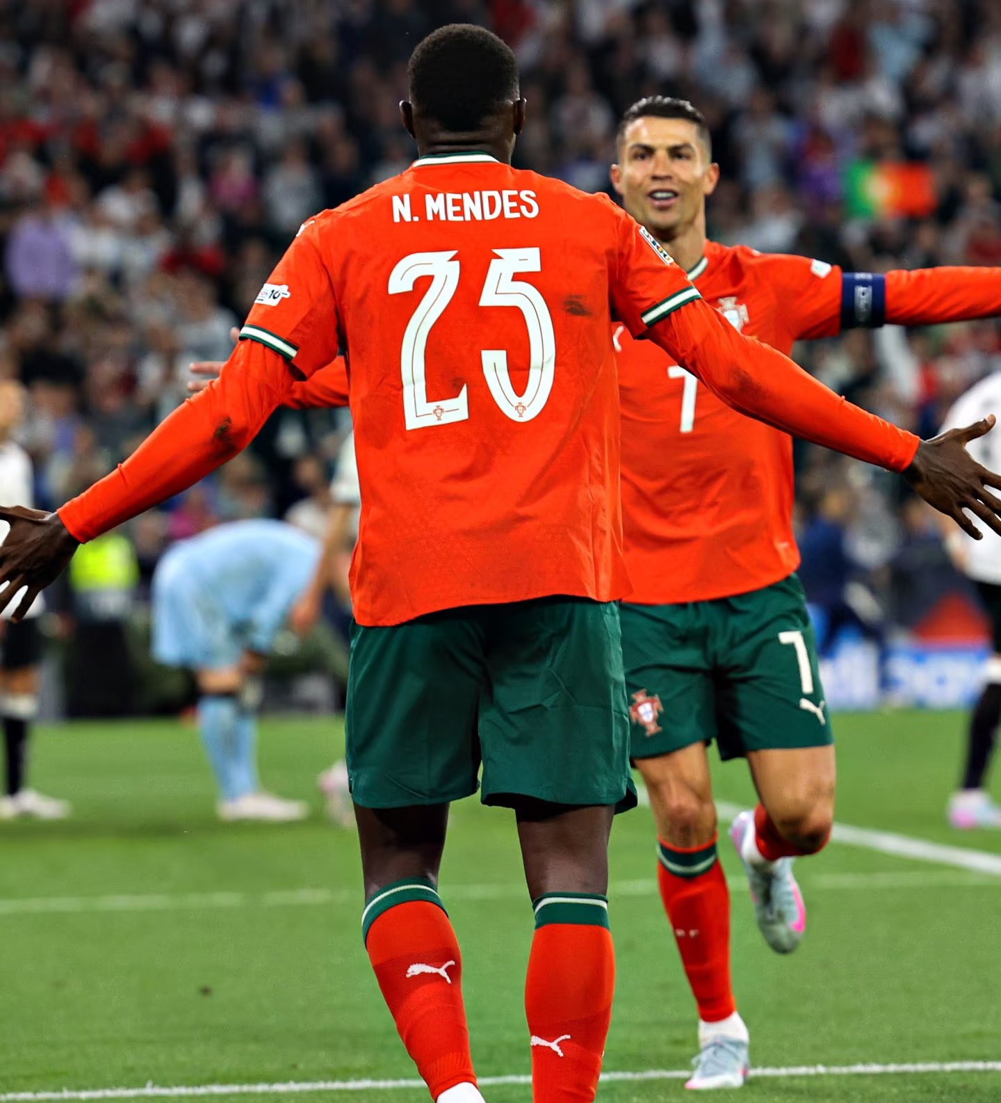 欧篮联季后赛首轮