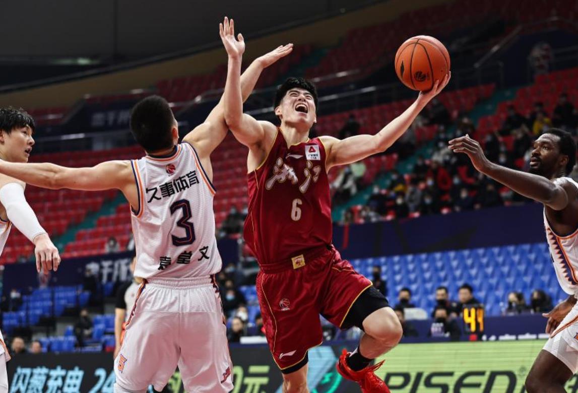 上海久事关键时刻强势反弹；志在意甲名次提升；底气十足；训练强度明显提升的简单介绍