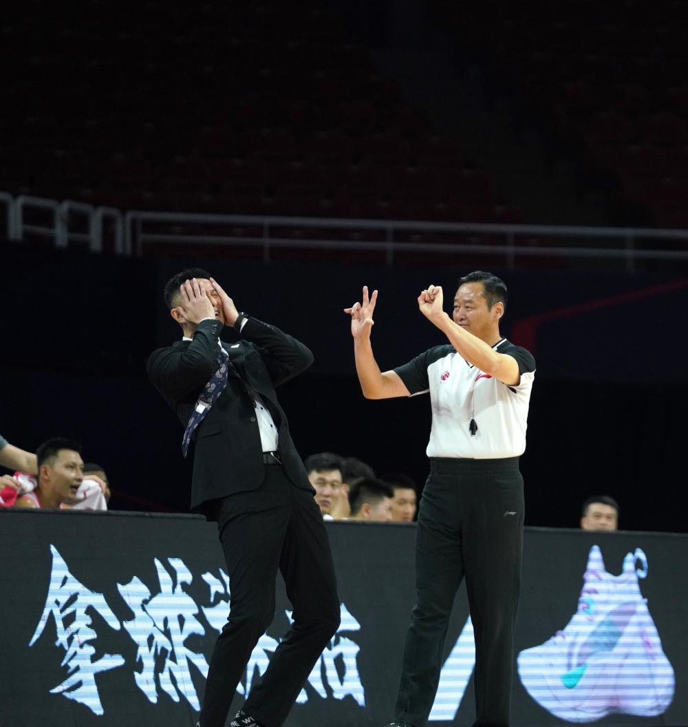 上海久事关键时刻强势反弹；志在意甲名次提升；底气十足；训练强度明显提升的简单介绍