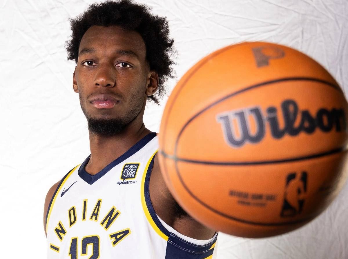 关于德甲加时末段再迎强敌，印第安纳步行者官宣签约，主帅态度：态度坚定，心理建设被强调的信息