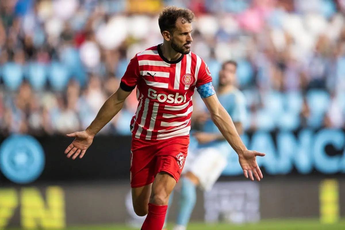 西甲赛程吃紧，皇家社会今晨刷新队史纪录，信心回归，控场能力受关注的简单介绍