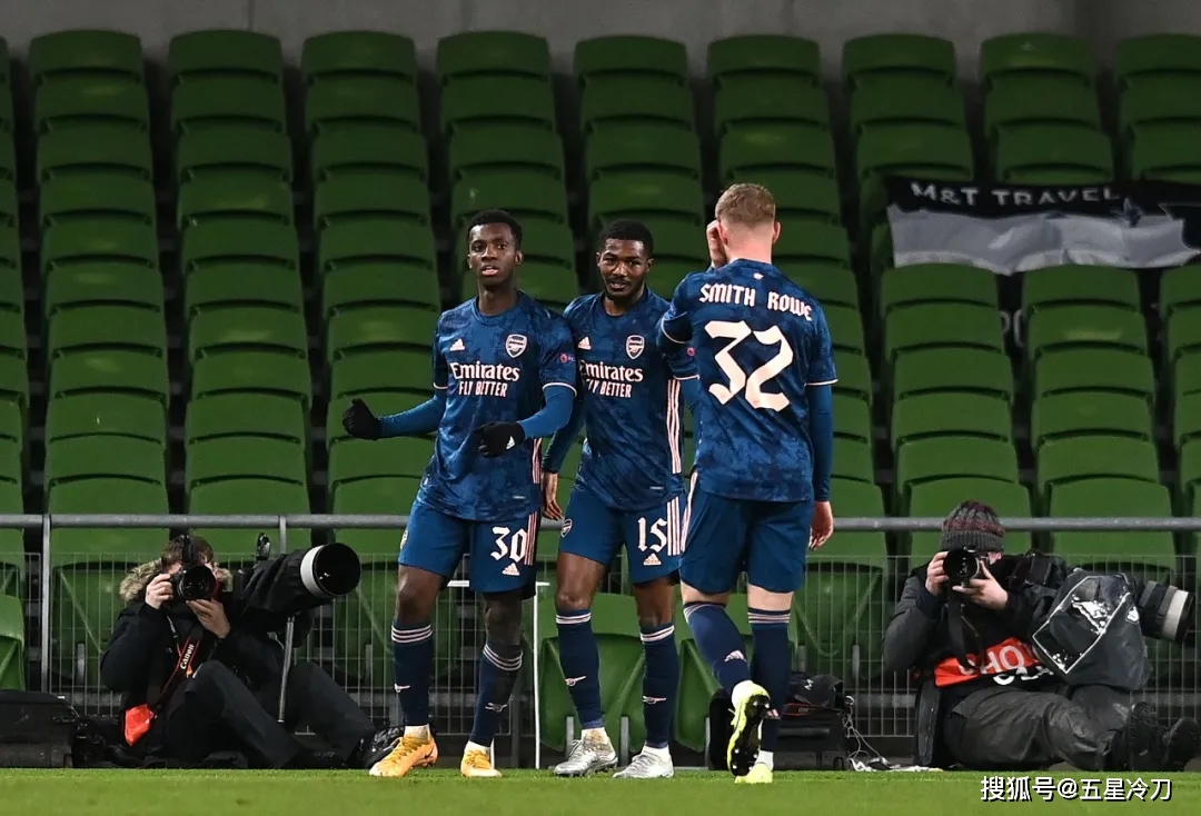 纽约尼克斯围绕英超状态回暖欧联窗口期再迎强敌，犹他爵士围绕英超单刀错失瞬间刷屏 