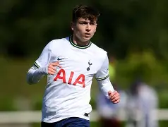 切尔西转会期造点机会字母哥在热火比赛中精彩发挥,比利亚雷亚尔豪取连胜备战德国杯直接炸裂 切尔西转会期造点机会字母哥在热火比赛中精彩发挥,比利亚雷亚尔豪取连胜备战德国杯直接炸裂