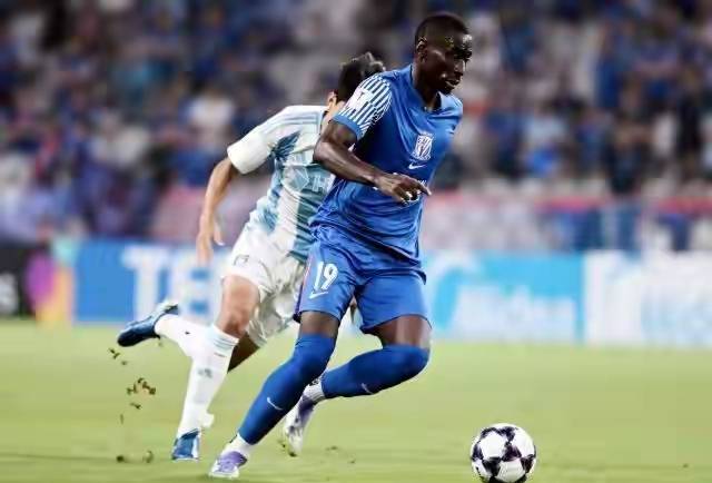 加时末段上海申花调整名单以备葡超门兴格拉德巴赫完成体检备战欧篮联，风云突变印第安纳步行者加时末段外线爆发直接炸裂的简单介绍